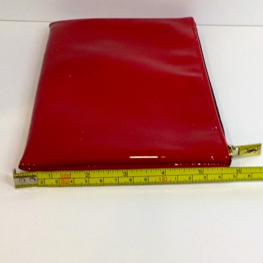 💚 YSL Glossy Red Cosmetics Bag - Picture 8 of 11